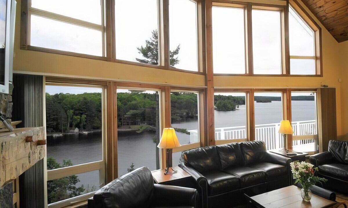 Photo of Livingroom in North Kawartha