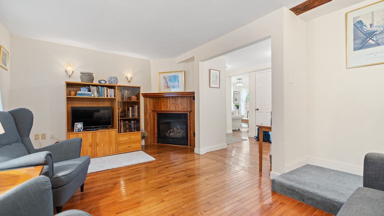 Photo of Livingroom in Old Town Historic District