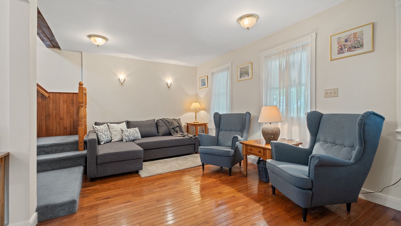Photo of Livingroom in Old Town Historic District