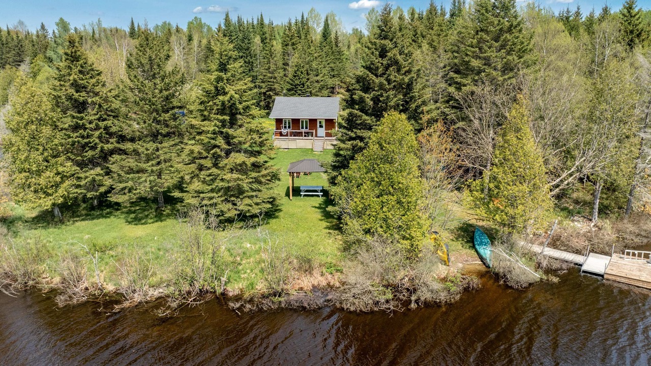 Photo of Outdoor in Saint-Alfred