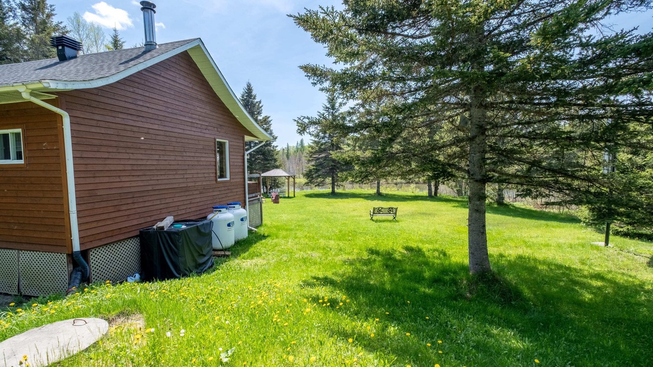 Photo of Outdoor in Saint-Alfred