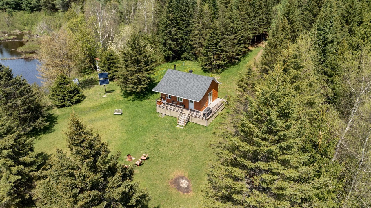 Photo of Outdoor in Saint-Alfred