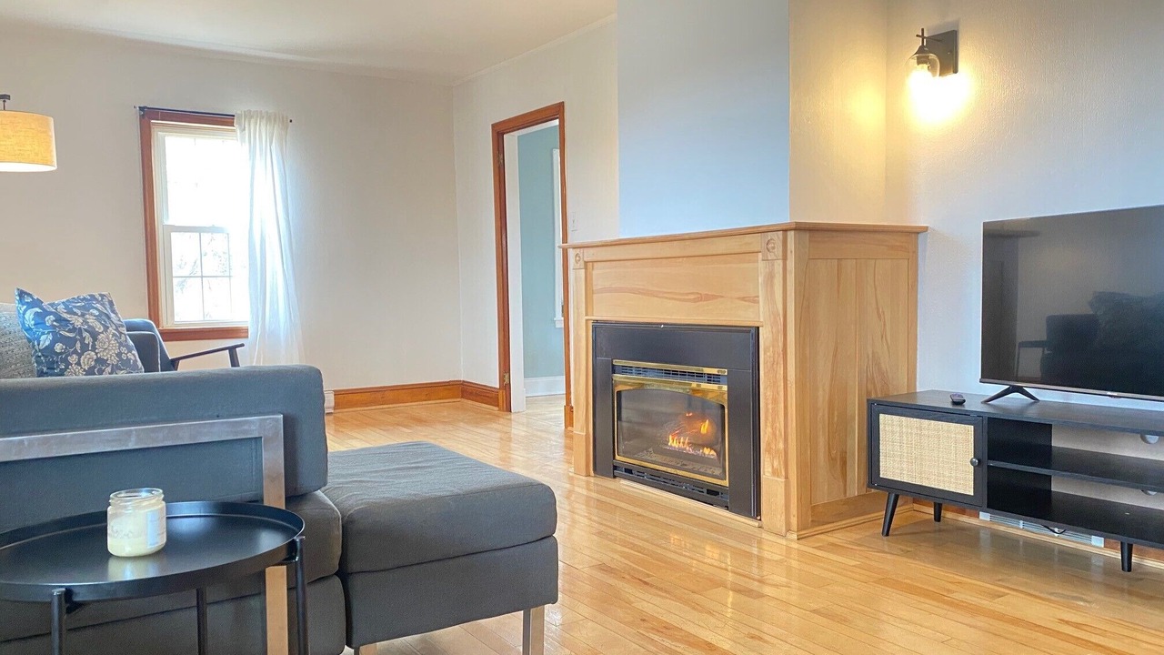 Photo of Livingroom in Inverness County