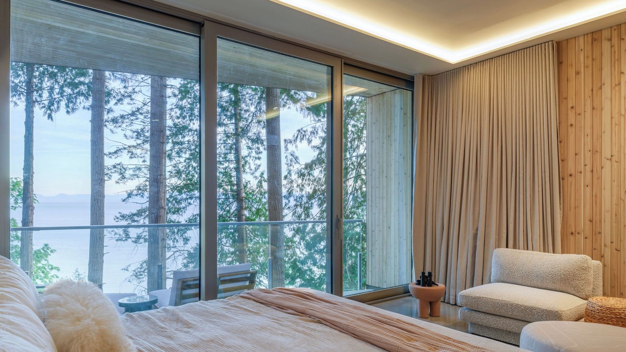 Photo of Bedroom in West Sechelt