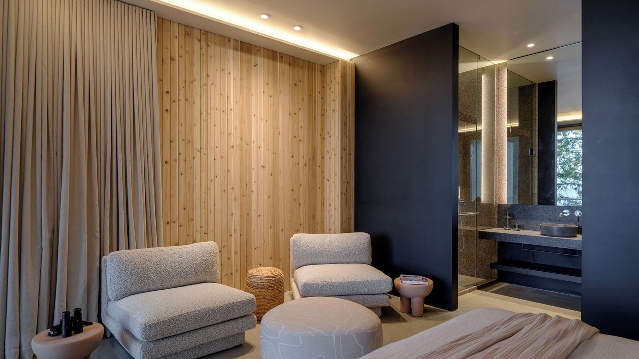 Photo of Bedroom in West Sechelt
