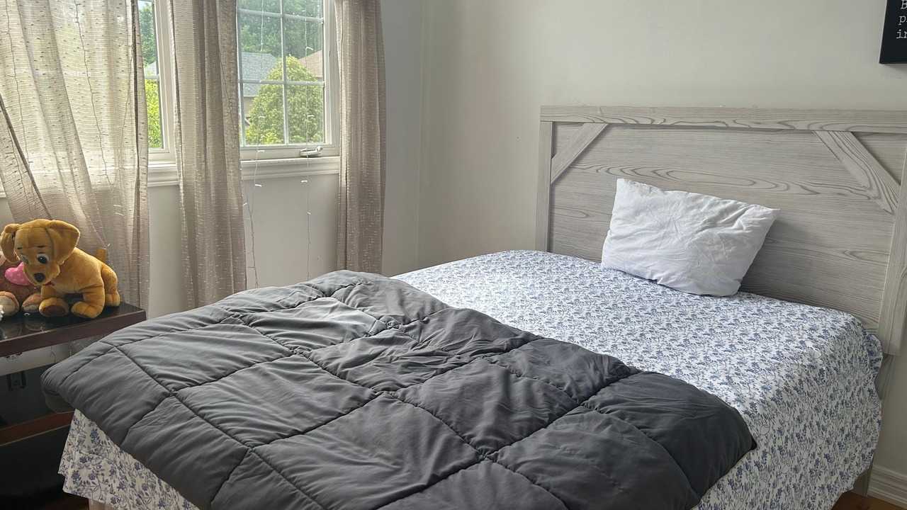Photo of Bedroom in Hamilton
