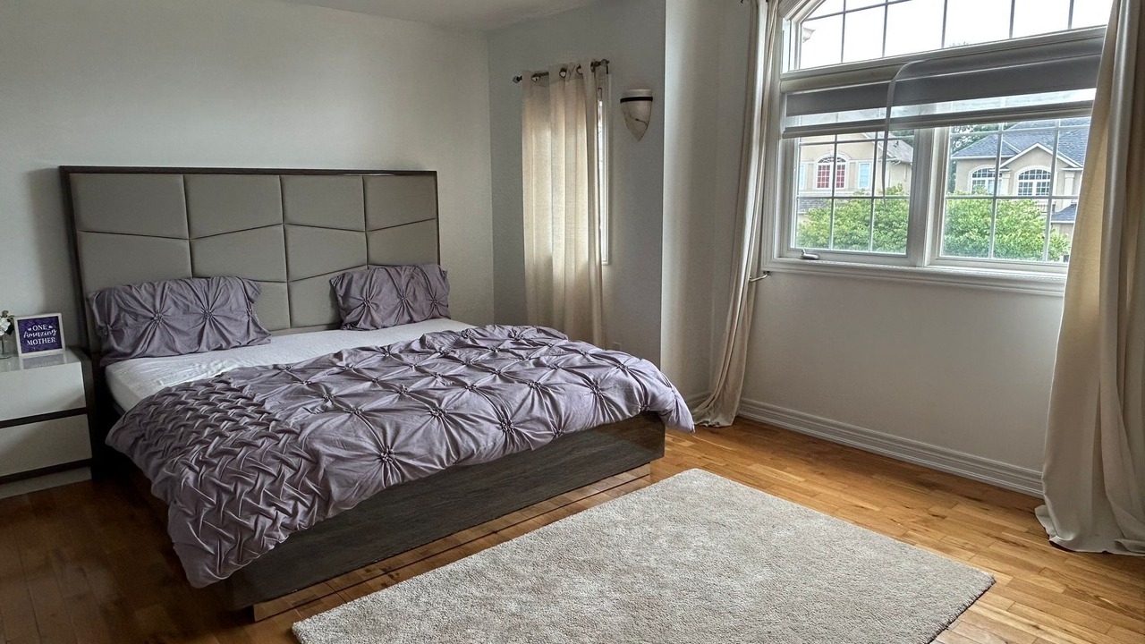 Photo of Bedroom in Hamilton