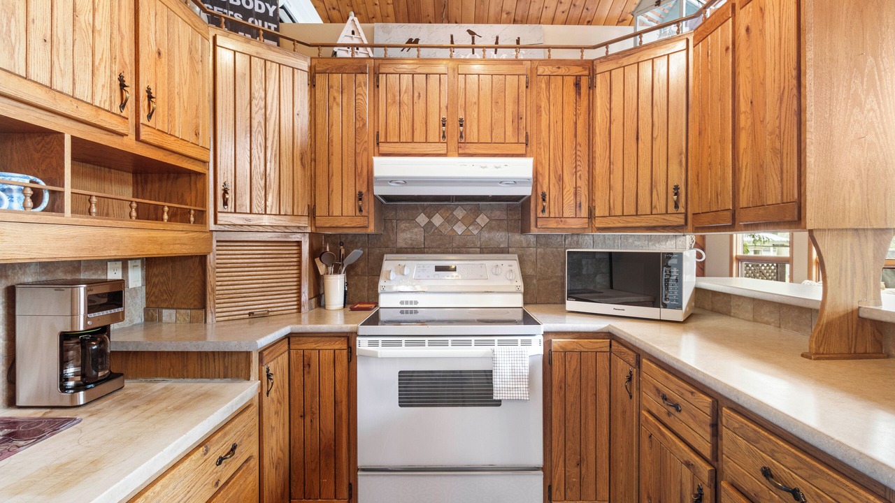 Photo of Kitchen in Swansea Point