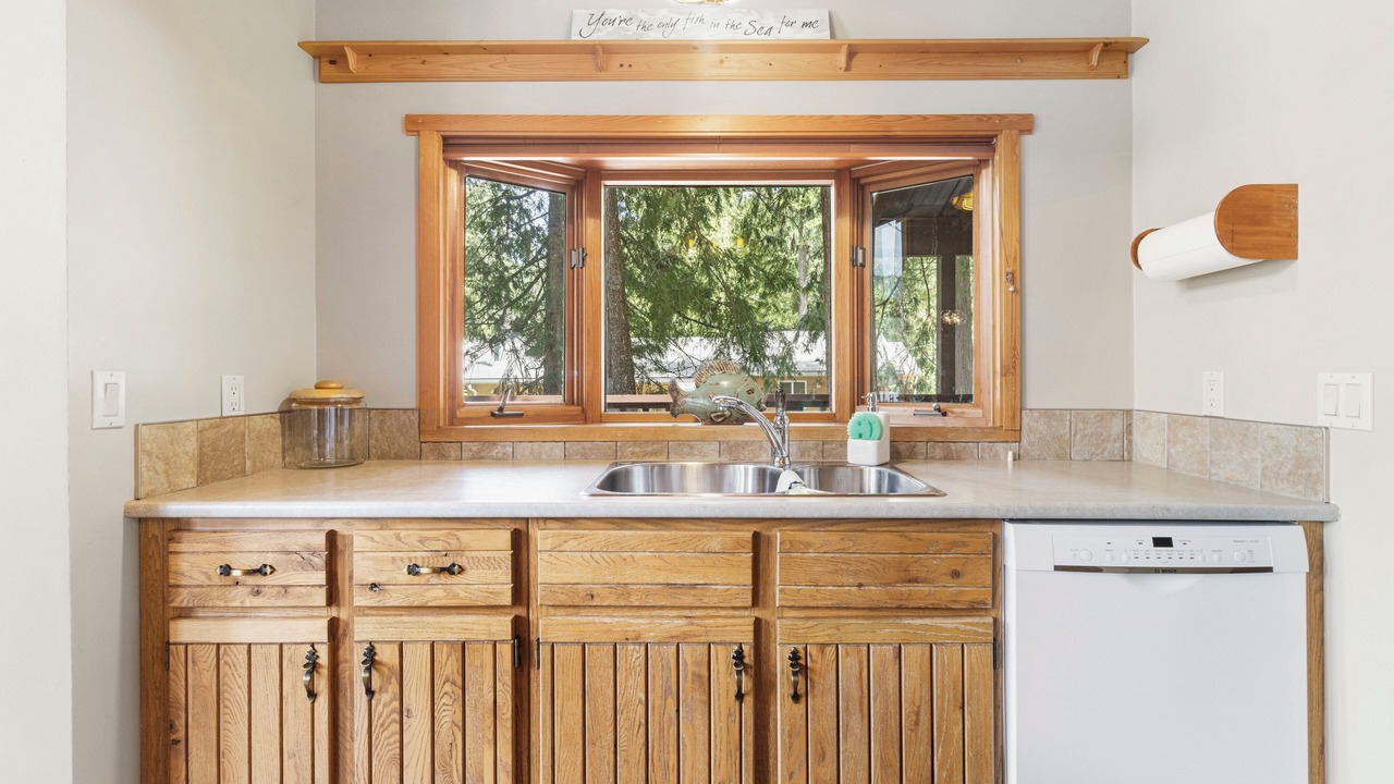 Photo of Kitchen in Swansea Point