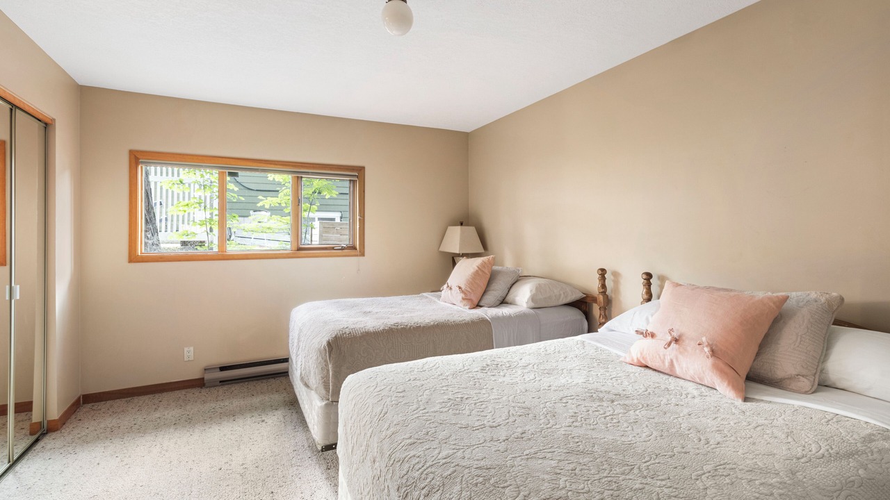 Photo of Bedroom in Swansea Point