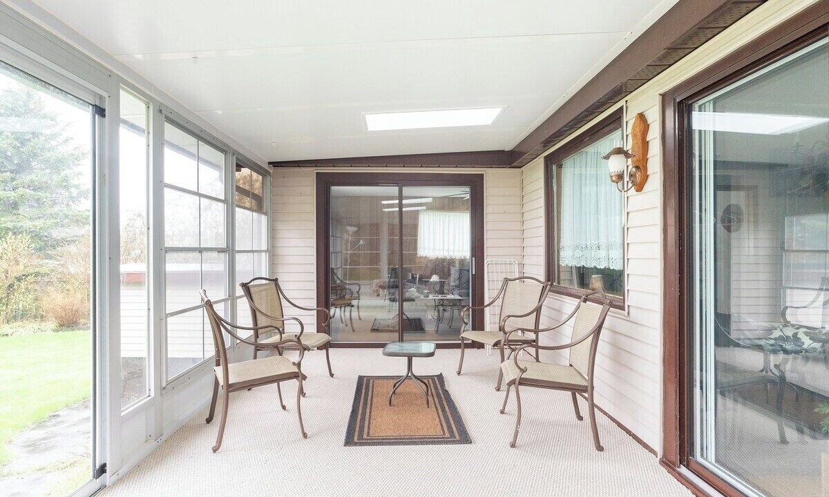 Photo of Patio Balcony in Carrying Place