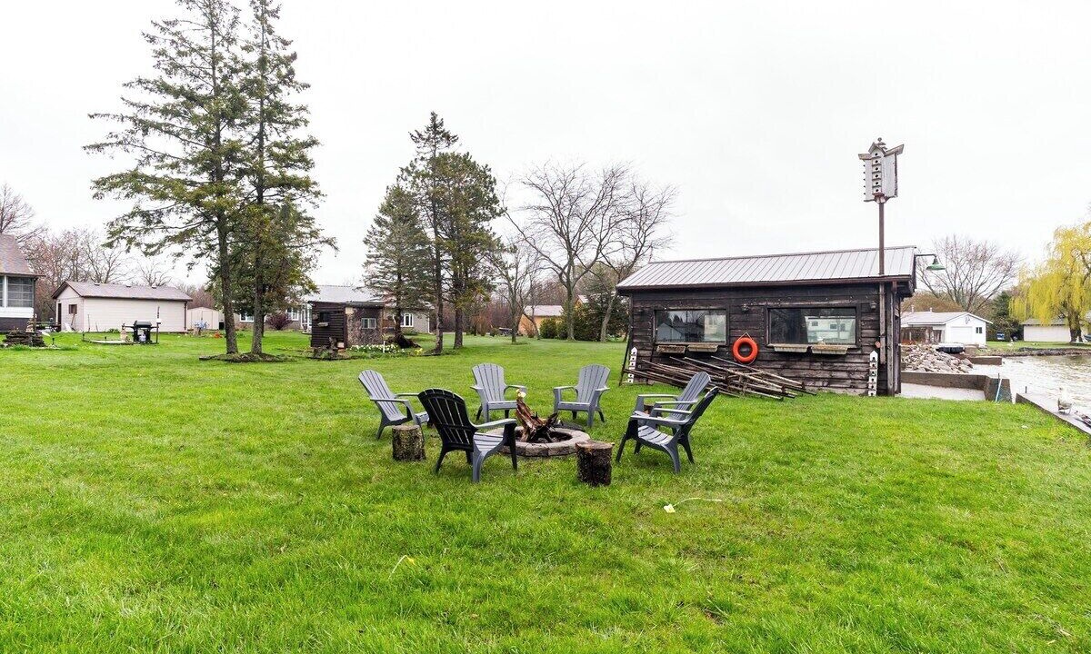 Photo of Outdoor in Carrying Place