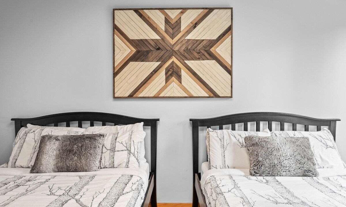 Photo of Bedroom in Cougar Creek