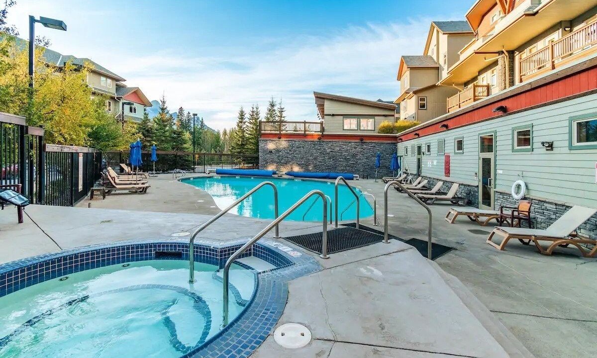 Photo of Outdoor in Cougar Creek