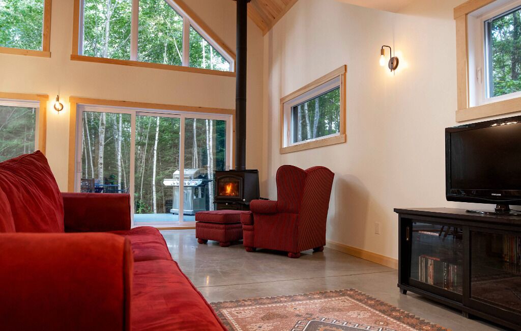 Photo of Livingroom in Sainte-Cecile-de-Whitton