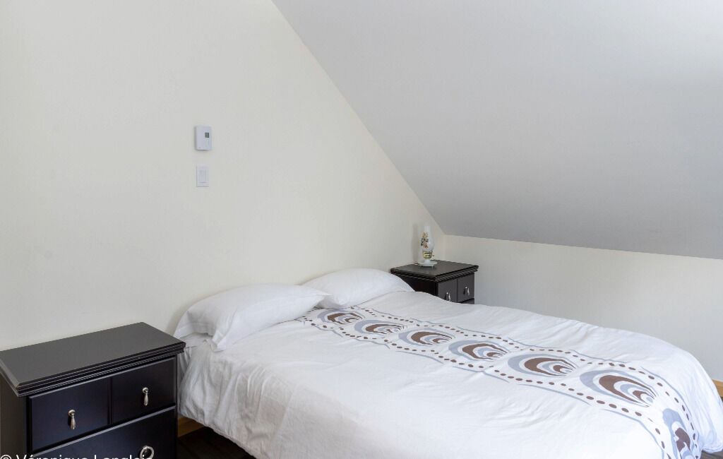 Photo of Bedroom in Sainte-Cecile-de-Whitton