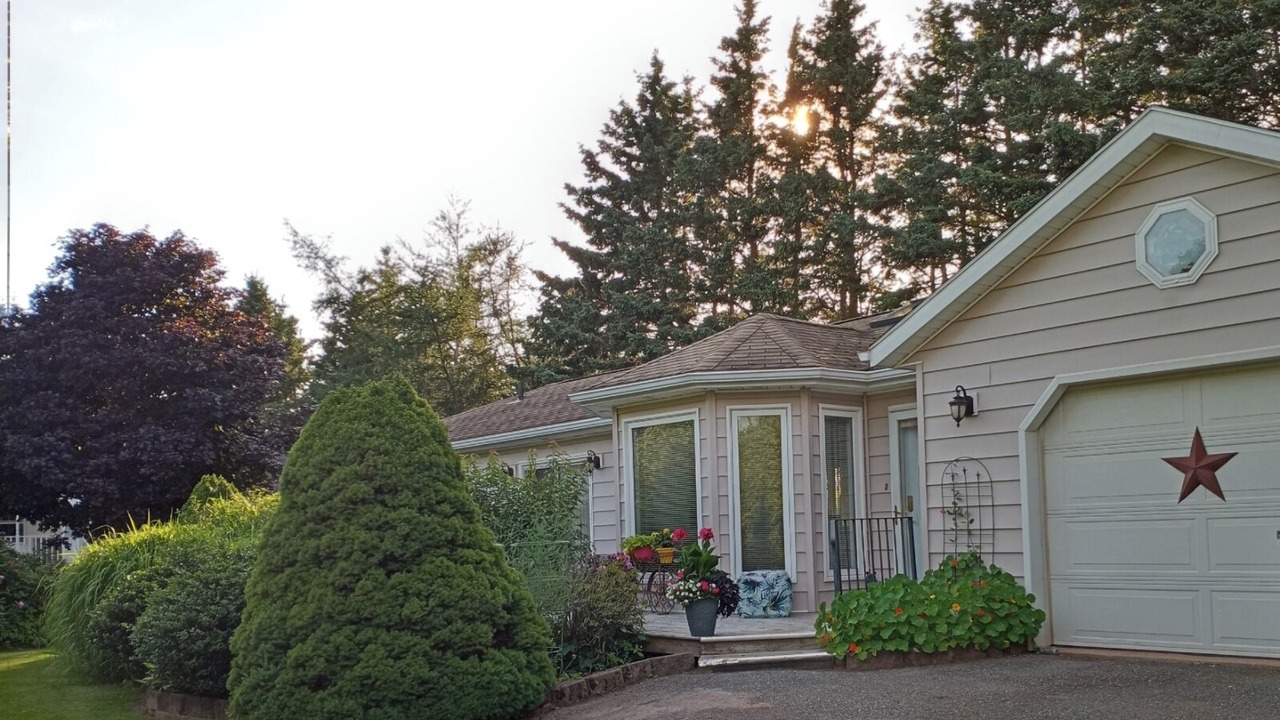 Photo of Outdoor in Charlotte's Shore