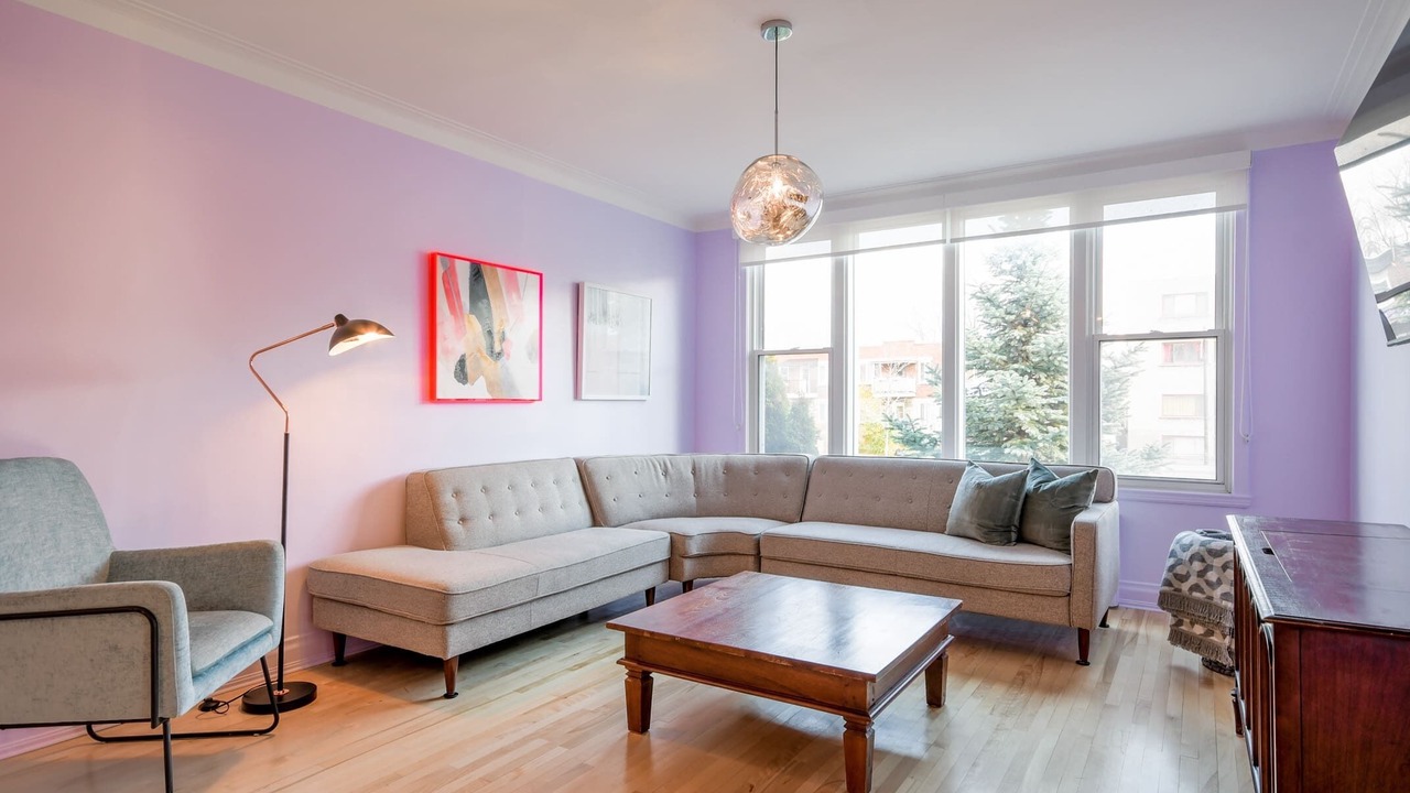Photo of Livingroom in Ahuntsic