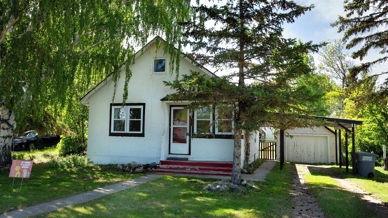 Photo of Outdoor in Eastend