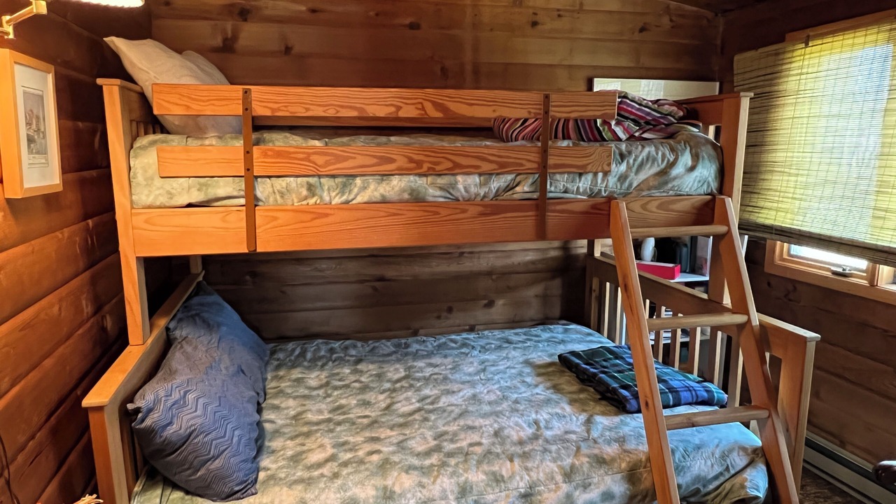 Photo of Bedroom in Adolphustown