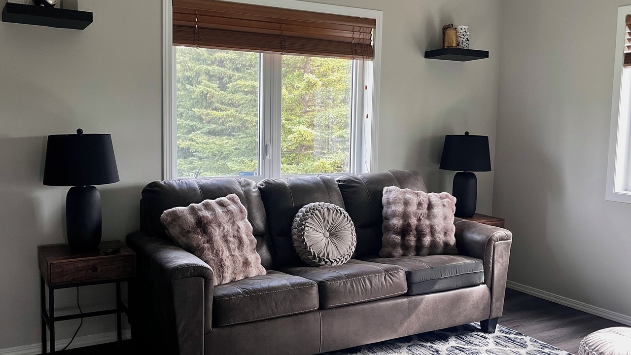 Photo of Livingroom in Markerville