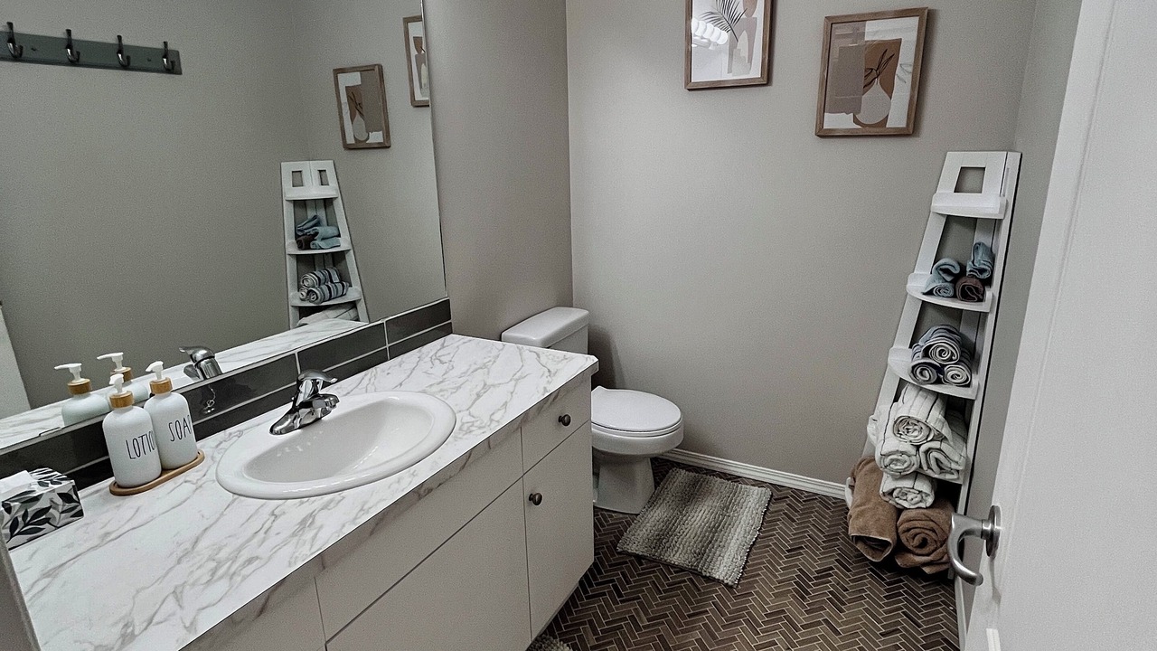 Photo of Bathroom in Markerville
