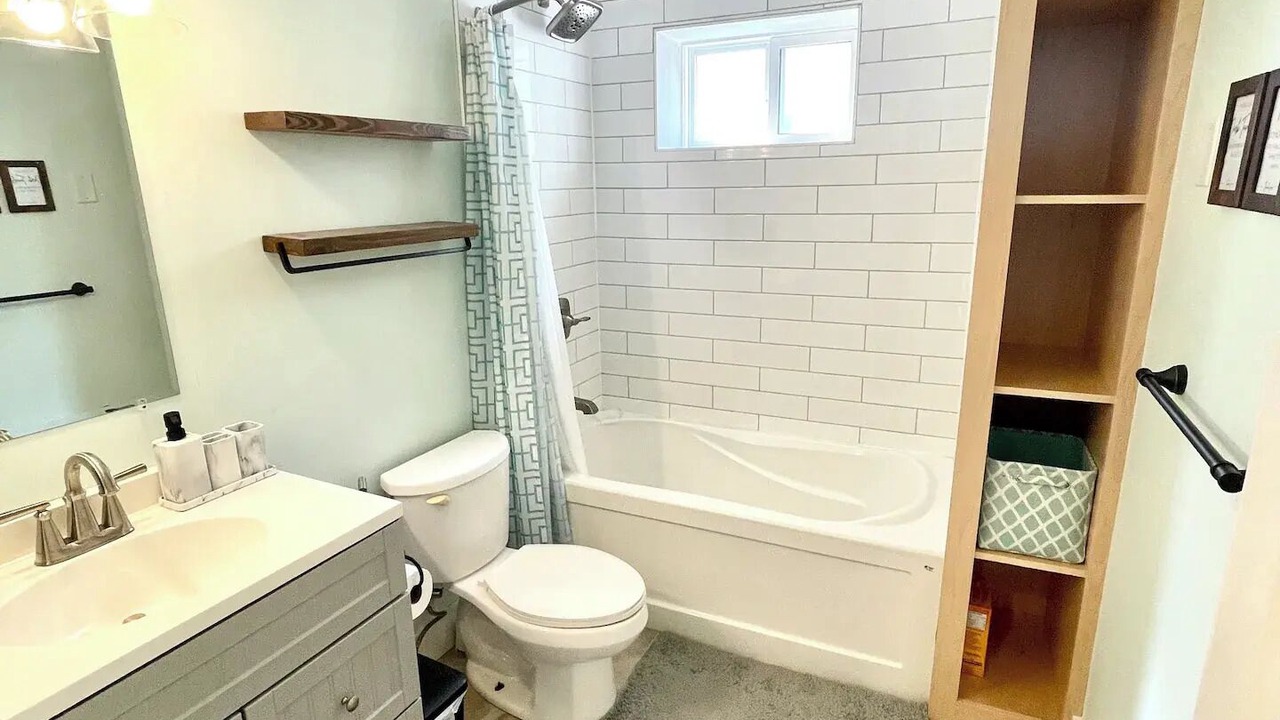 Photo of Bathroom in Thunder Bay