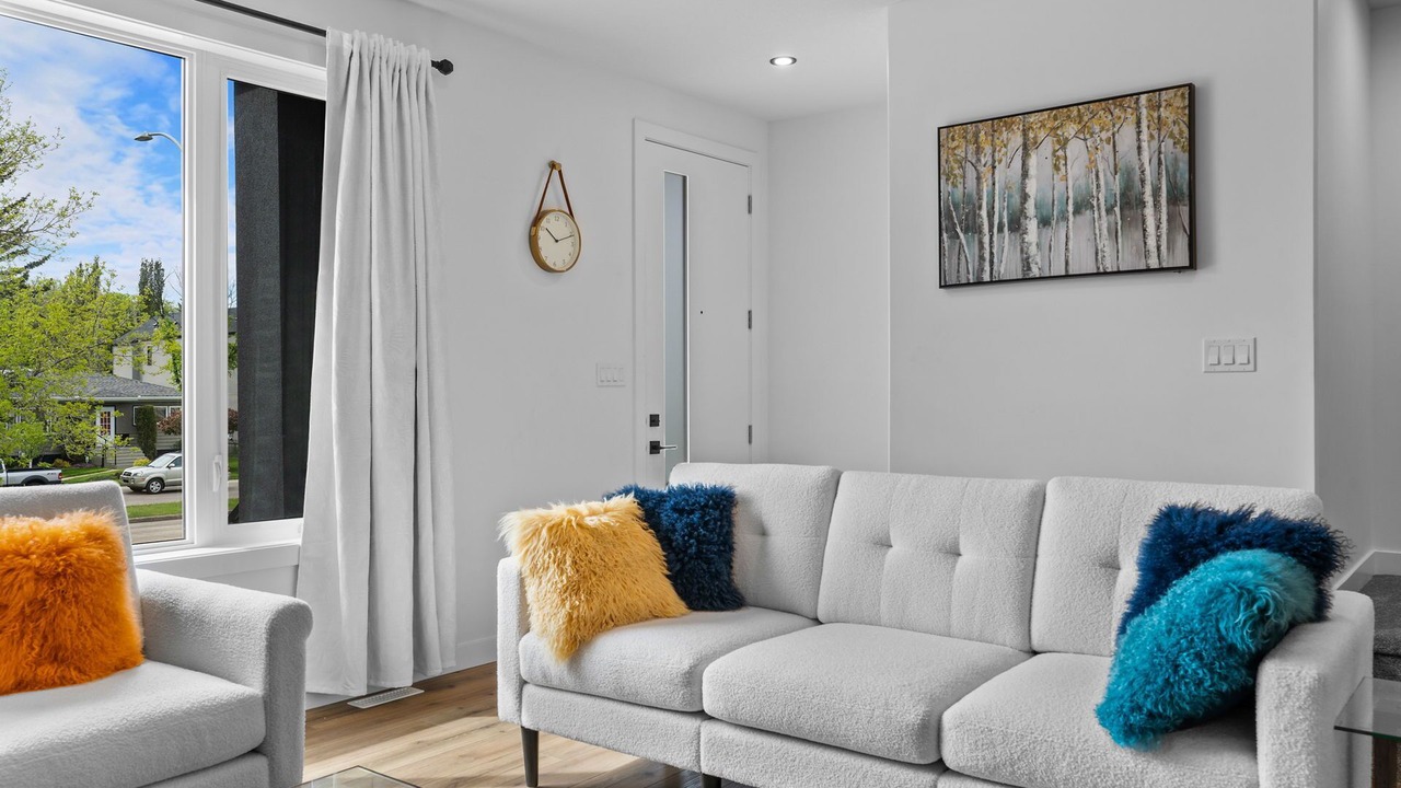 Photo of Livingroom in Old Strathcona