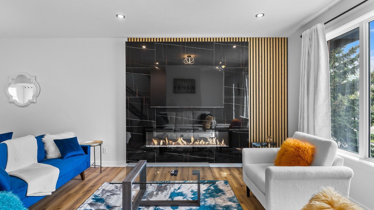 Photo of Livingroom in Old Strathcona