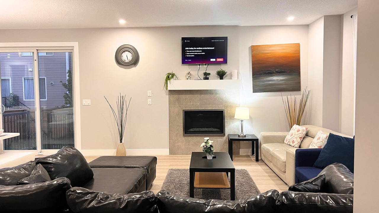 Photo of Livingroom in Southwest Calgary