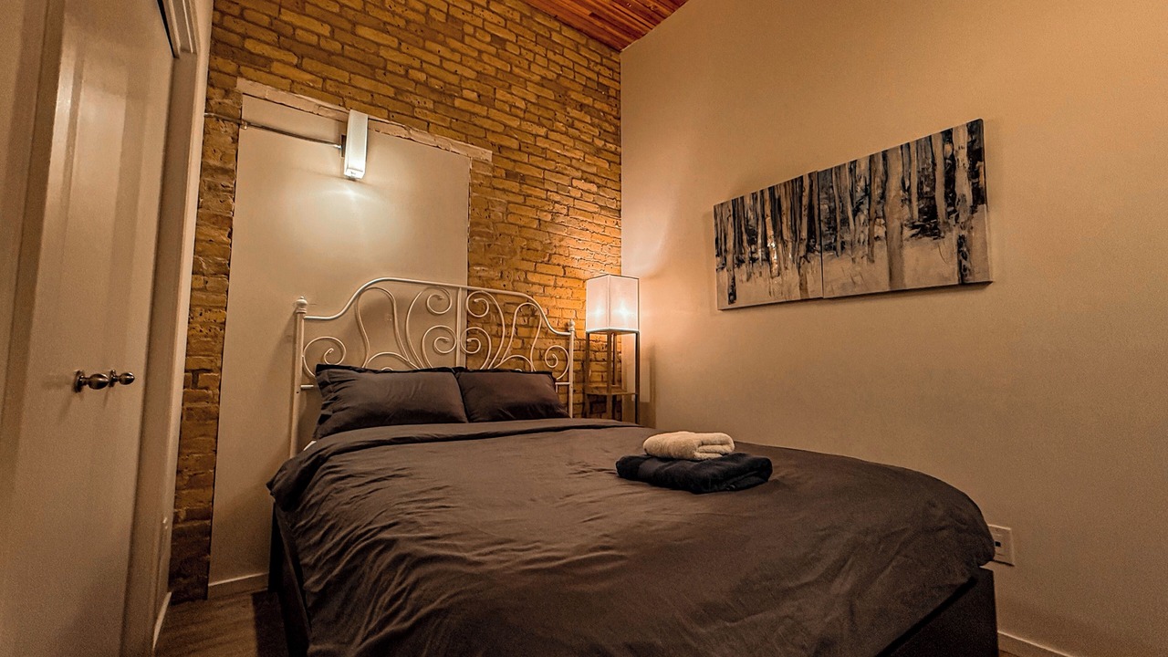 Photo of Bedroom in Exchange District