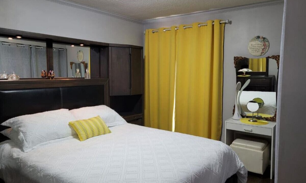 Photo of Bedroom in Downtown Gatineau