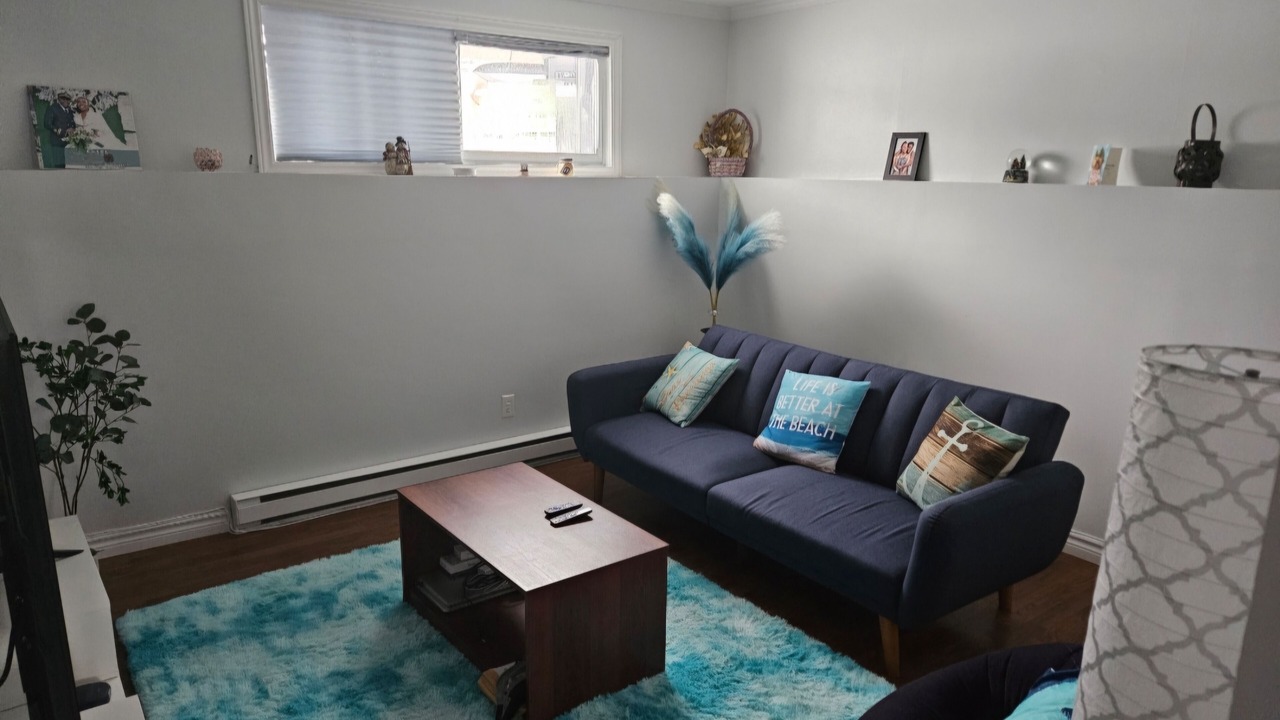 Photo of Livingroom in Terra Nova