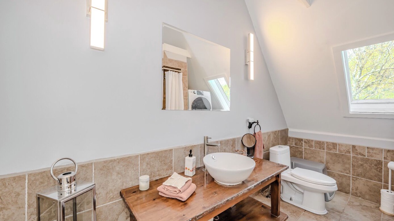 Photo of Bathroom in Burlington
