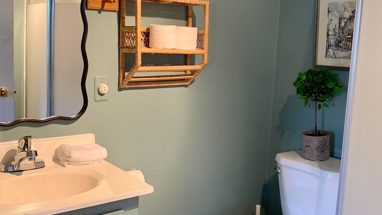 Photo of Bathroom in North End