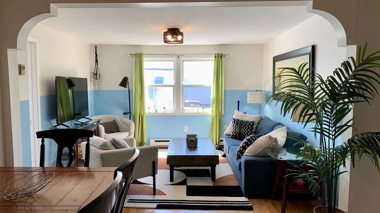 Photo of Livingroom in North End
