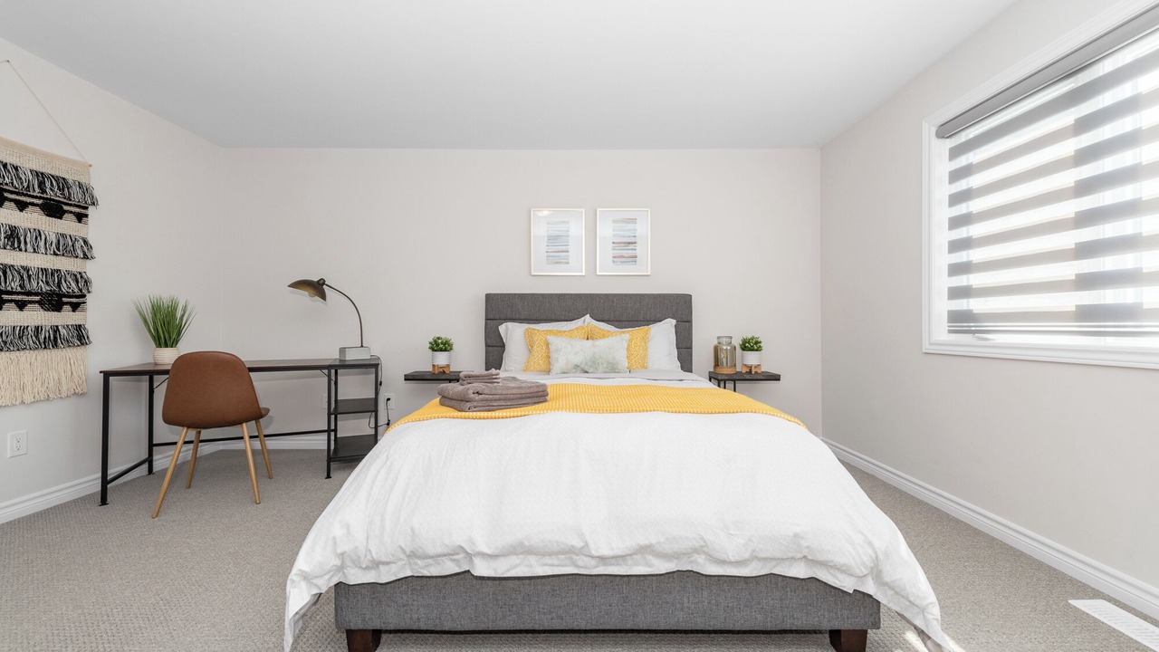 Photo of Bedroom in Ottawa Division