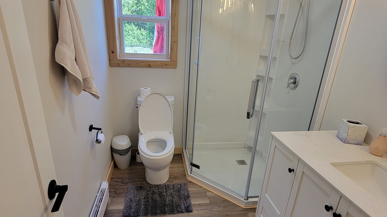 Photo of Bathroom in Stokes Bay