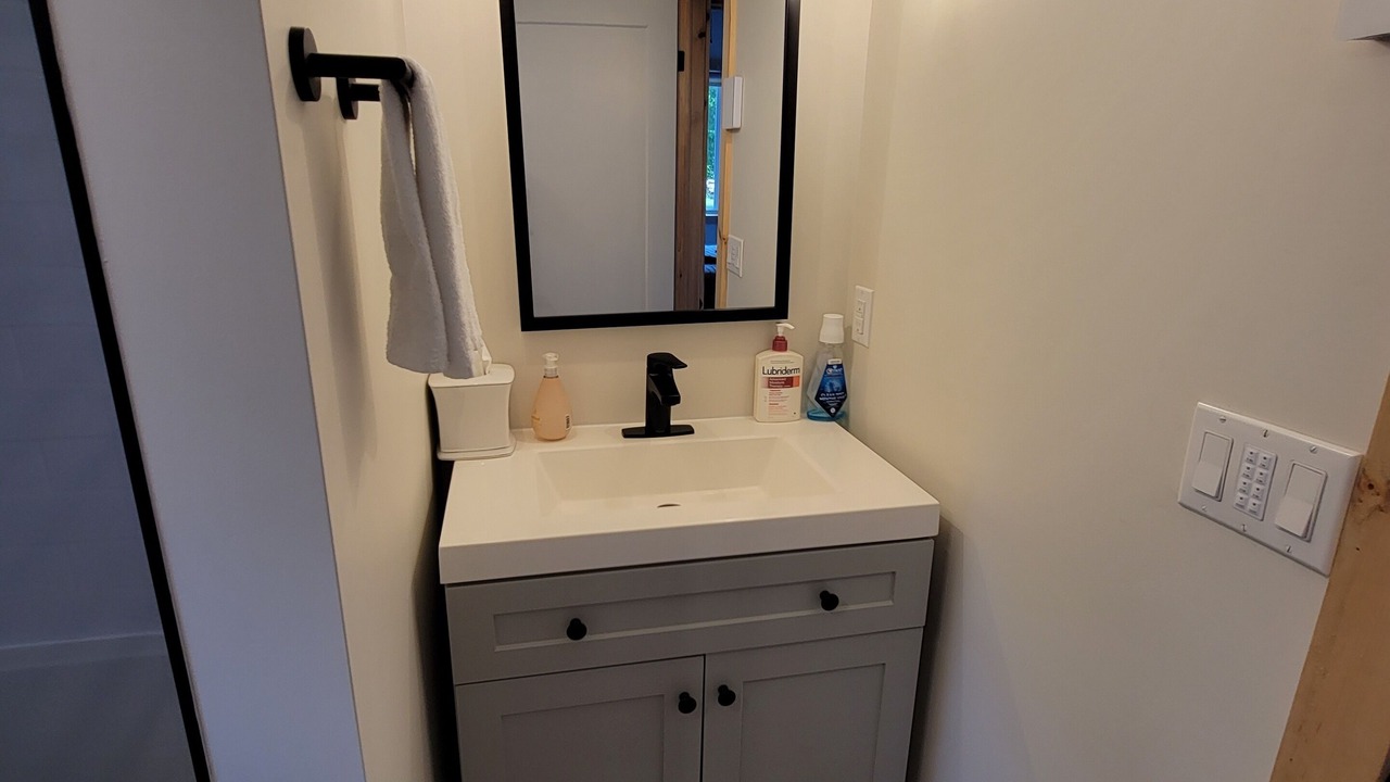 Photo of Bathroom in Stokes Bay