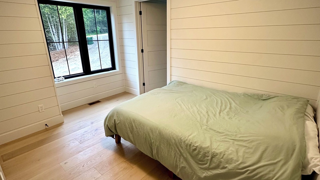 Photo of Bedroom in Flesherton