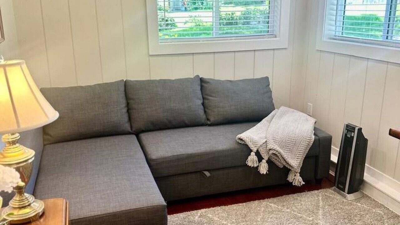Photo of Livingroom in Bowen Island