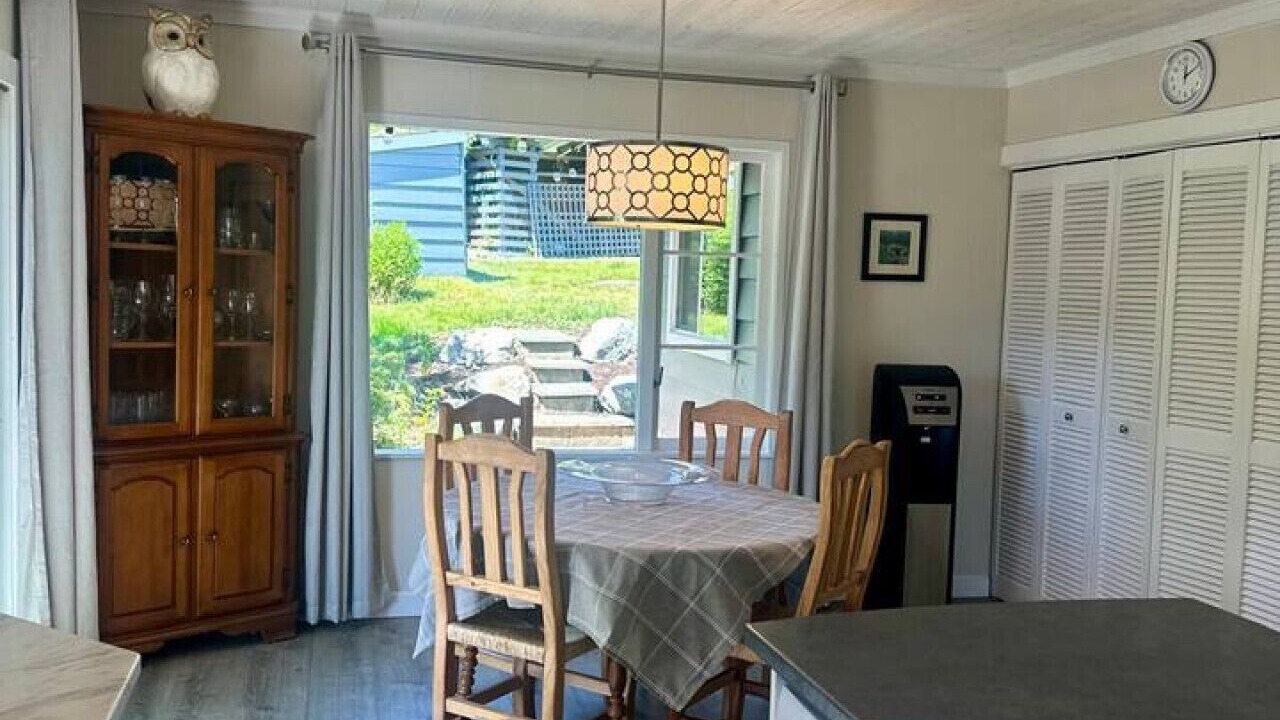 Photo of Others in Bowen Island