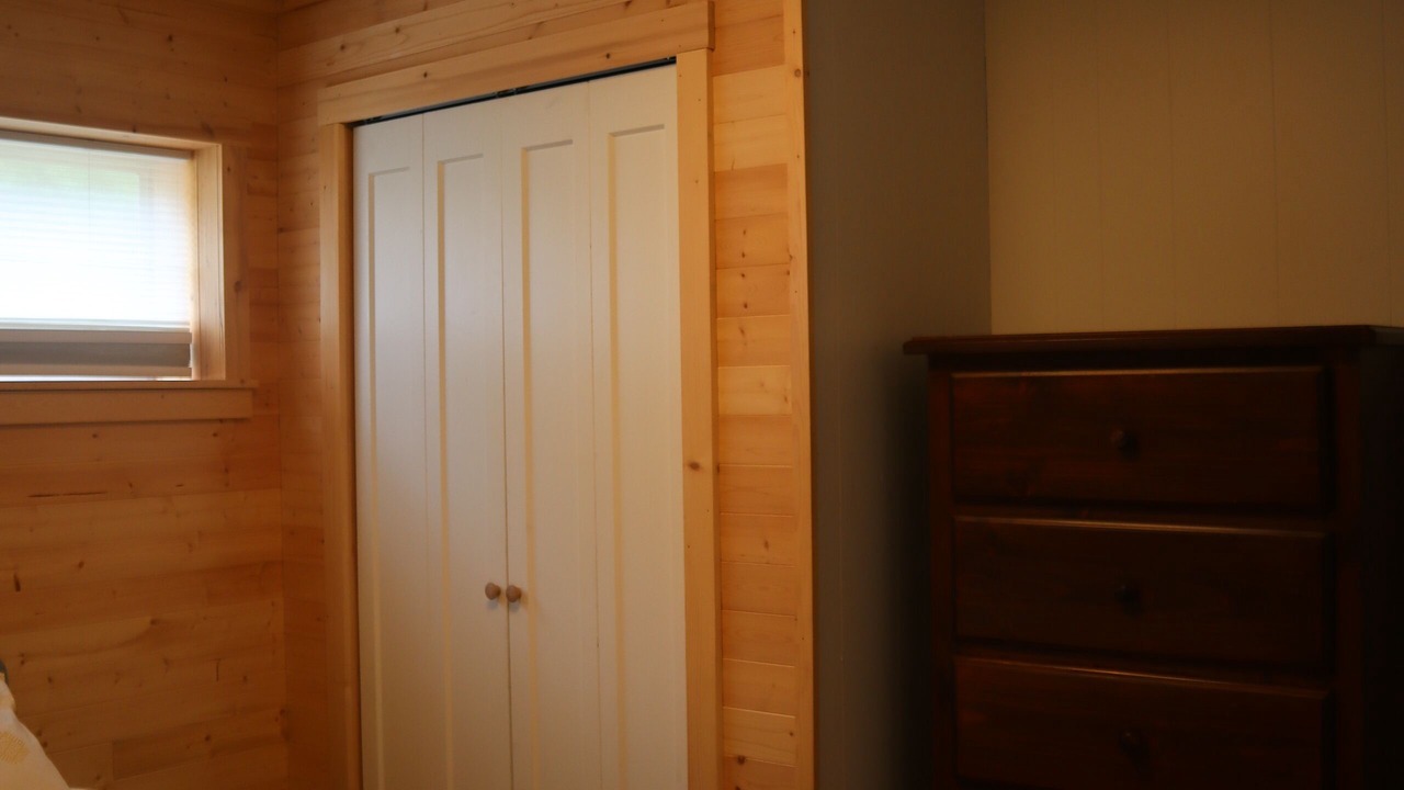 Photo of Bedroom in Lake Cowichan
