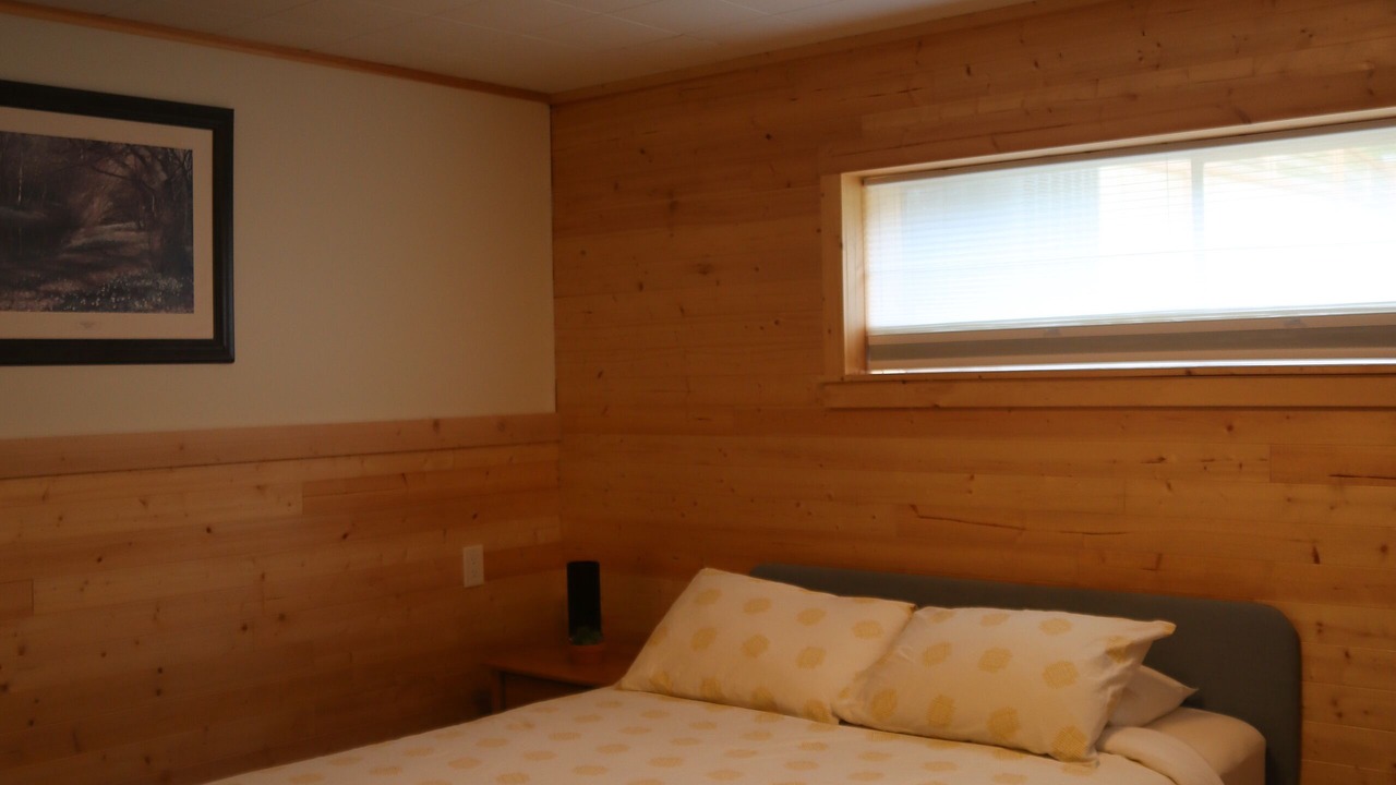 Photo of Bedroom in Lake Cowichan