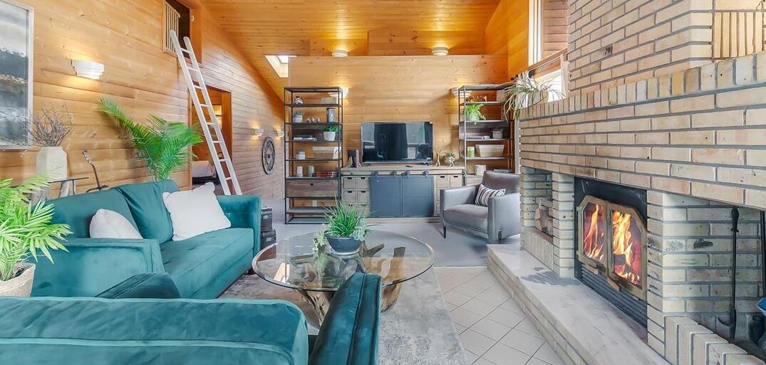 Photo of Livingroom in Saskatchewan