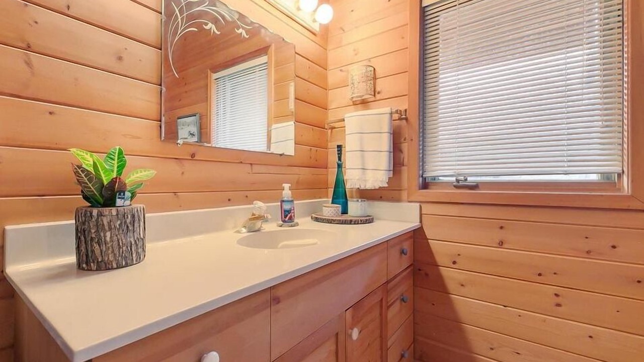 Photo of Bathroom in Saskatchewan