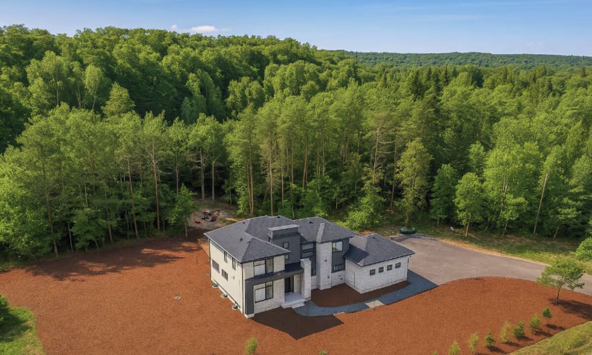 Photo of Outdoor in Lake of Bays