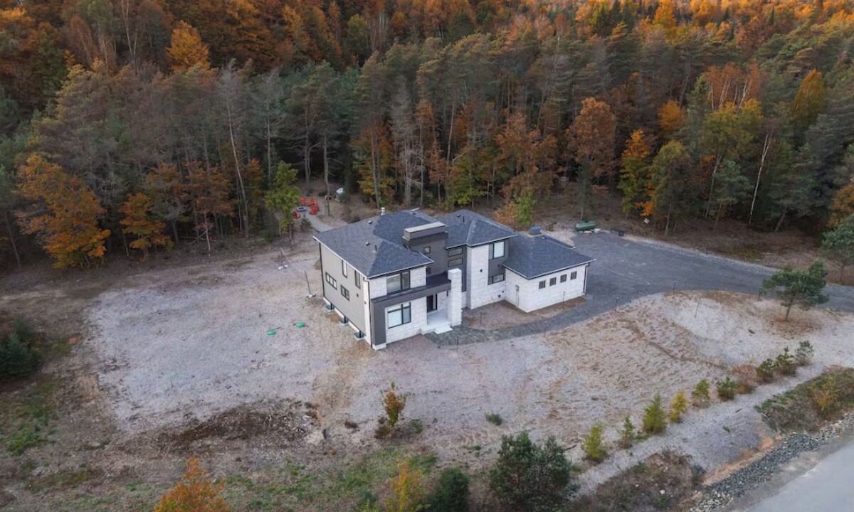 Photo of Outdoor in Lake of Bays