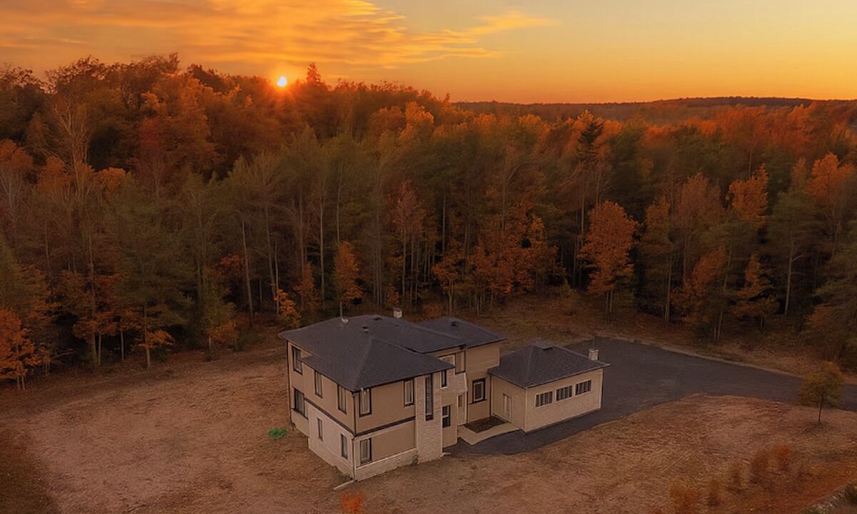 Photo of Outdoor in Lake of Bays