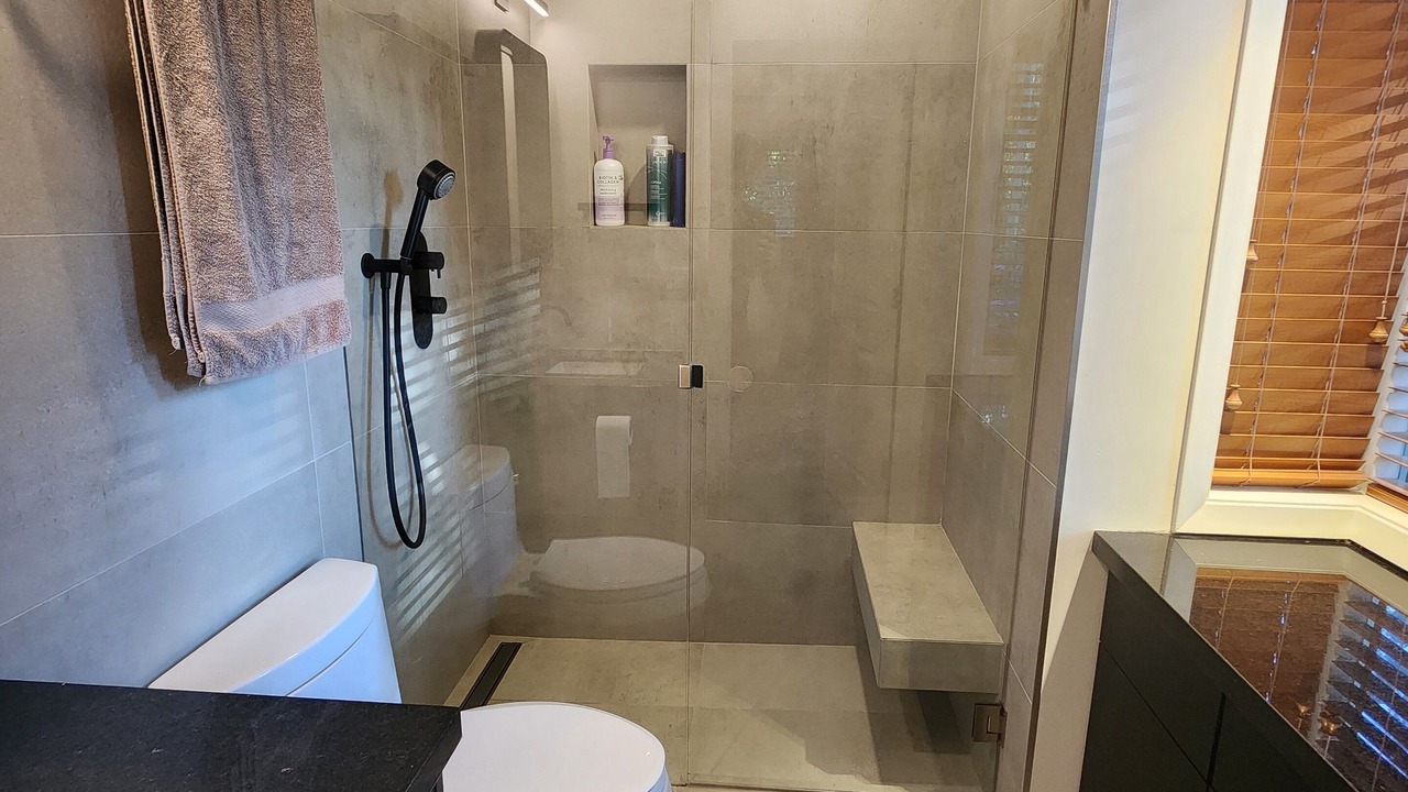 Photo of Bathroom in West Vancouver